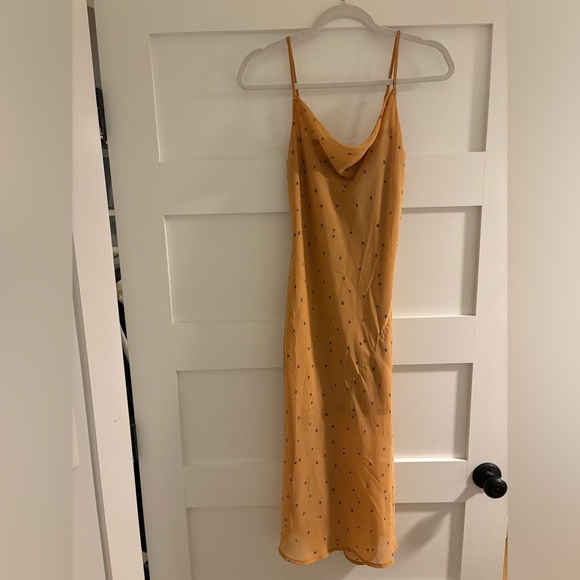 Dresses & Skirts - Elegant Orange Spaghetti Strap Dress